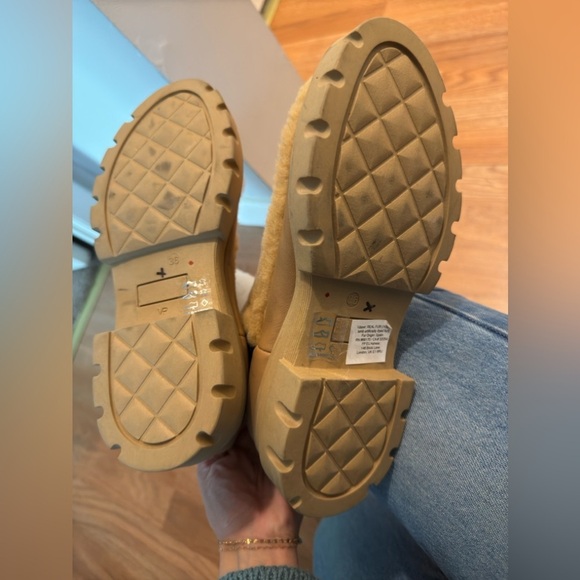 Free People Happy Thoughts Knee High Boots Neutral
Colorblock Shearling - Picture 5 of 8